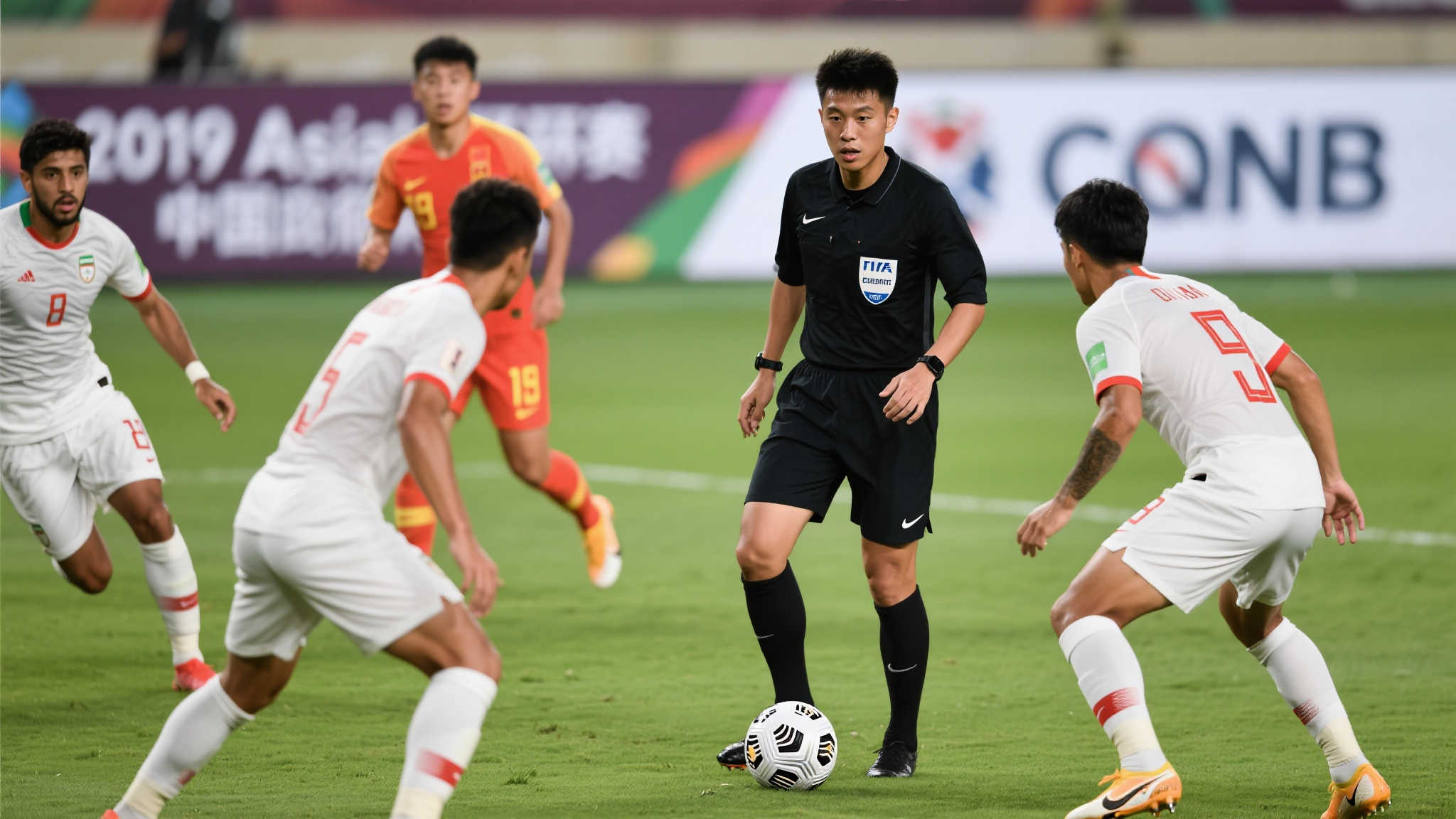 世预赛|杨明洋成功转会籍即将加入国足,伊万科维奇或将启用双后腰战术? 世预赛|杨明洋成功转会籍即将加入国足,伊万科维奇或将启用双后腰战术?